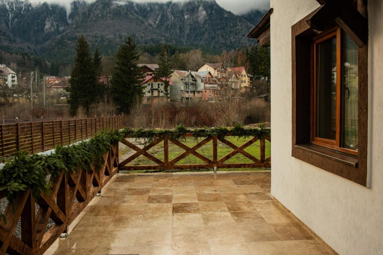 Casuta Doi Ponei Villa Buşteni Exterior foto