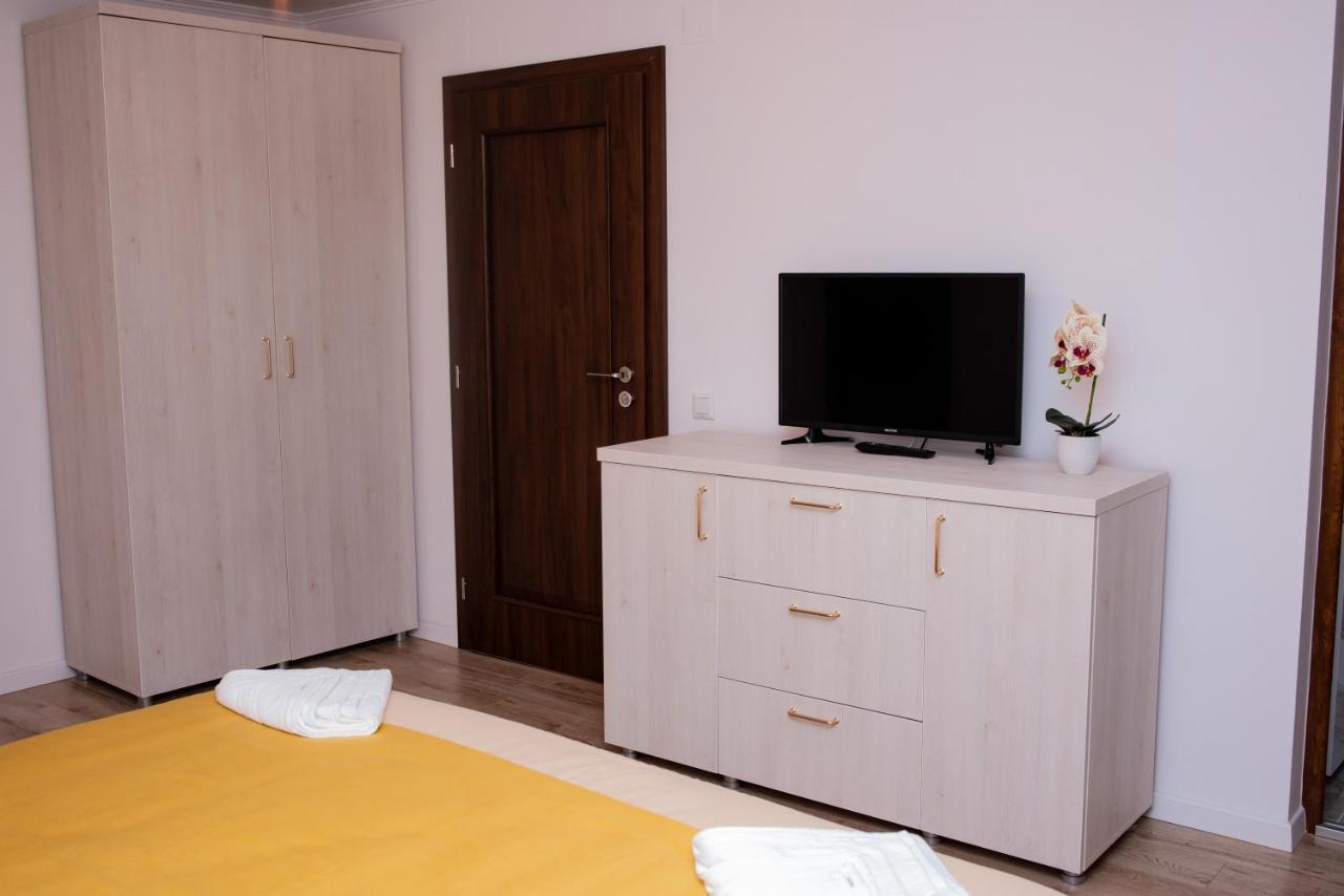 Casuta Doi Ponei Villa Buşteni Exterior foto